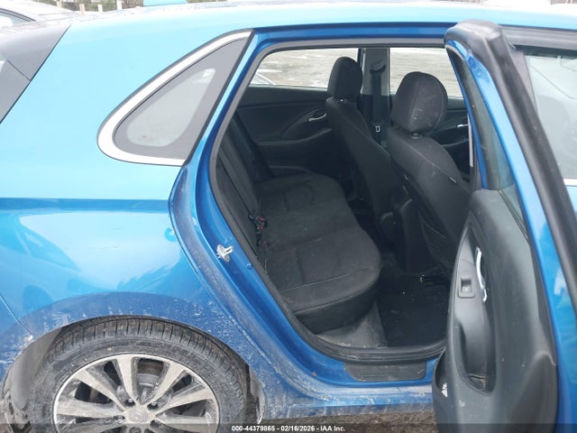 KMHH35LE1JU018852 Hyundai ELANTRA GT