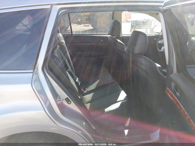Продаж на аукціоні авто 2010 Subaru Outback 2.5i Limited, vin: 4S4BRCKC8A3347904, номер лоту: 44379890