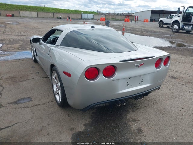 2005 CHEVROLET CORVETTE 1G1YY24U955103196 Photo 2