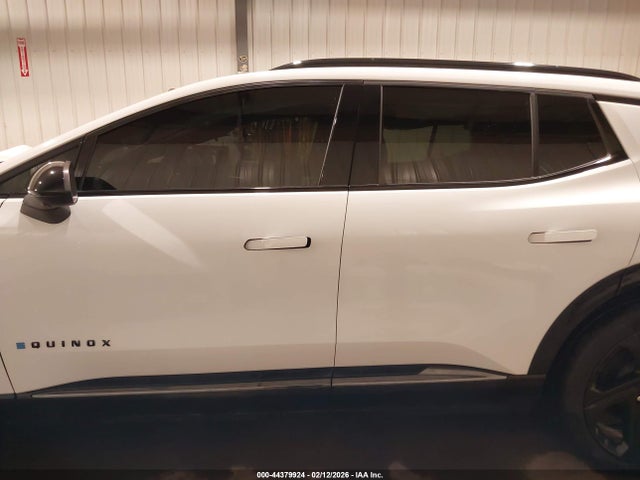 Продажа на аукционе авто 2024 Chevrolet Equinox Ev Rs, vin: 3GN7DSRP2RS260136, номер лота: 44379924
