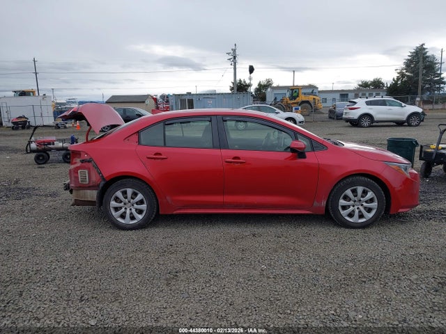 JTDEPRAE1LJ042966 Toyota COROLLA LE