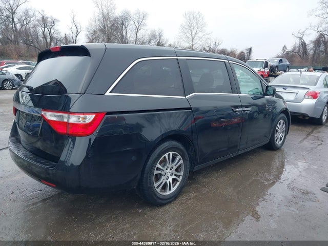 2011 HONDA ODYSSEY 5FNRL5H46BB104287 Photo 3