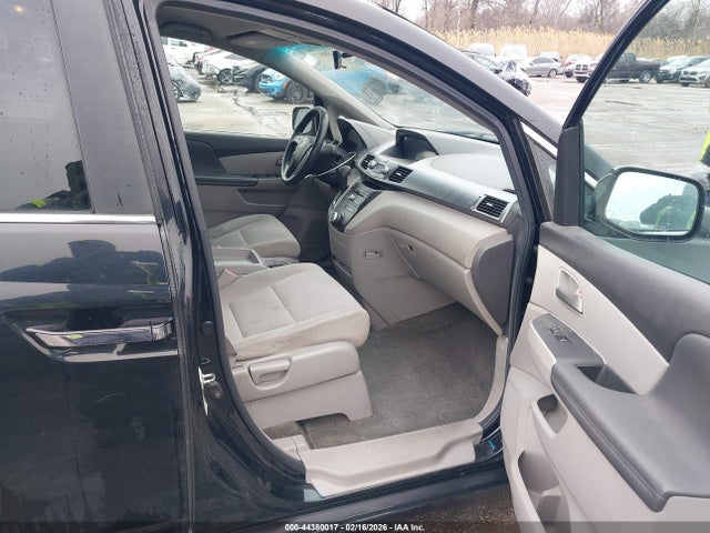 2011 HONDA ODYSSEY 5FNRL5H46BB104287 Photo 4