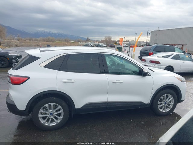 1FMCU9BZ3NUA61355 Ford Escape Se Hybrid