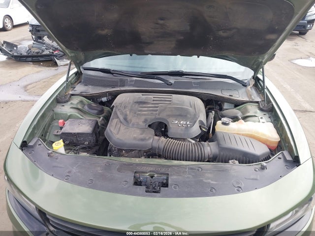 2C3CDXBG1MH605672 Dodge Charger Sxt Rwd