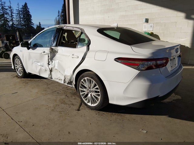 4T1B21HK5KU517977 Toyota Camry Hybrid Xle