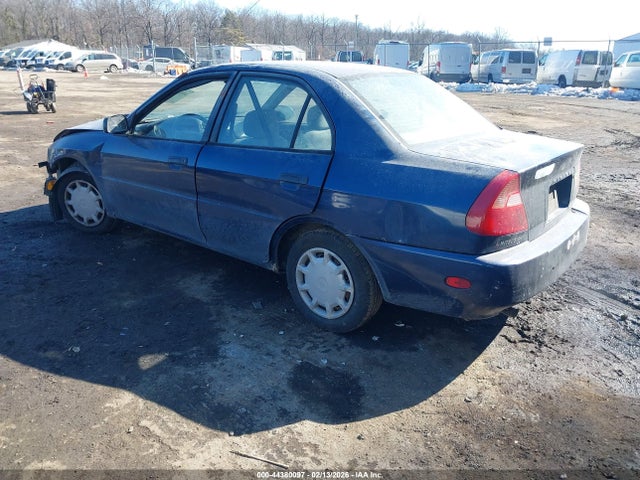 2001 MITSUBISHI MIRAGE JA3AY26C41U008427 Photo 2