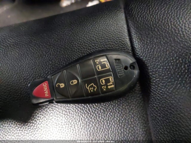 Aukcja sprzedaży 2014 Chrysler Town & Country S, vin: 2C4RC1HG3ER177953, numer aukcji: 44380110