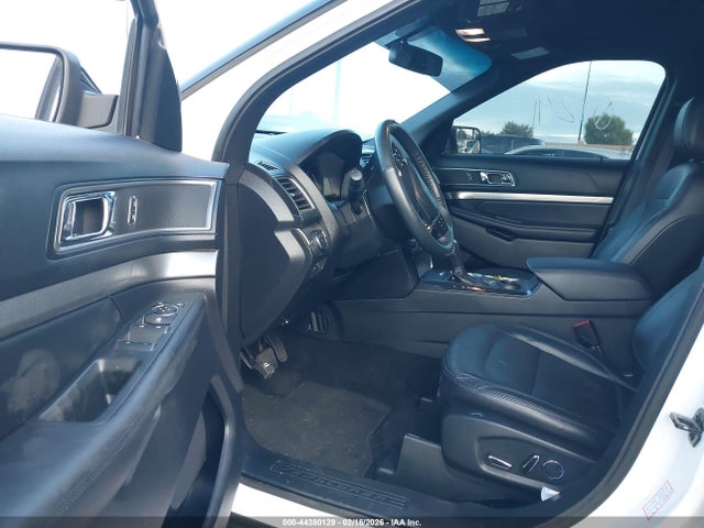2018 FORD EXPLORER 1FM5K7D82JGC86978 Photo 4