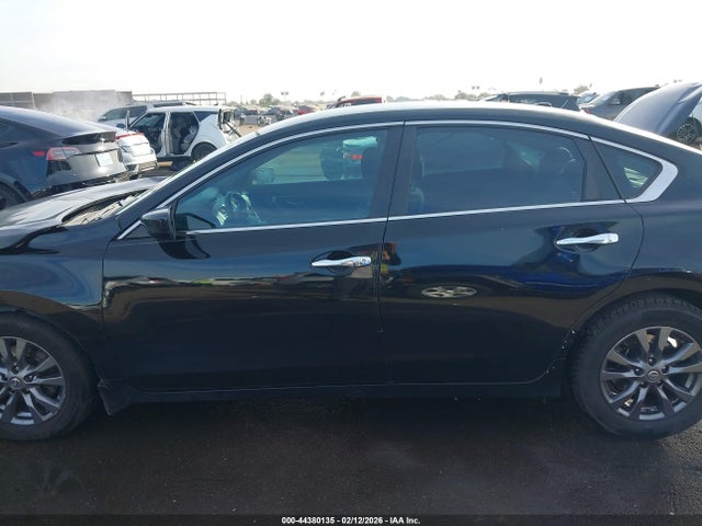 Nissan Altima 2.5 S 2015 1N4AL3AP2FC597917 Image 13