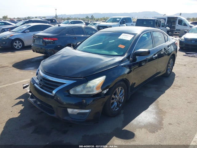 Nissan Altima 2.5 S 2015 1N4AL3AP2FC597917 Image 2