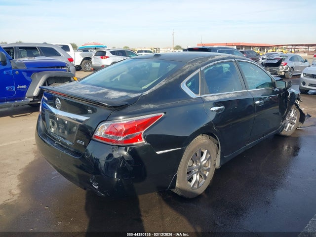 Nissan Altima 2.5 S 2015 1N4AL3AP2FC597917 Image 4