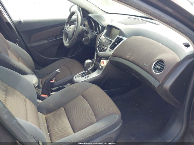 1G1PC5SB3F7275467 Chevrolet Cruze 1lt Auto