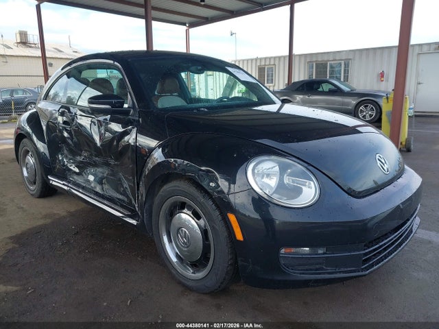 2015 VOLKSWAGEN BEETLE 3VWF17AT1FM607438