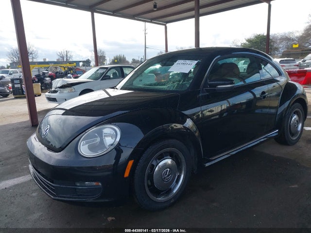 2015 VOLKSWAGEN BEETLE 3VWF17AT1FM607438 Photo 1