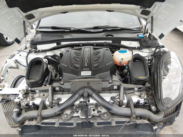 2018 PORSCHE MACAN WP1AG2A58JLB60311 Photo 9
