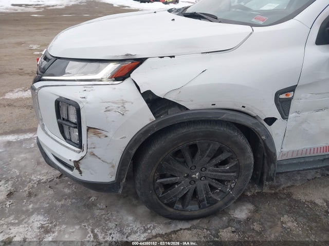 JA4ARUAU6PU006966 Mitsubishi Outlander Sport 2.0 Le Awc