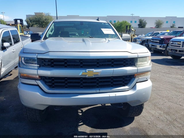 3GCPCPEH4JG331075 Chevrolet Silverado 1500 Custom