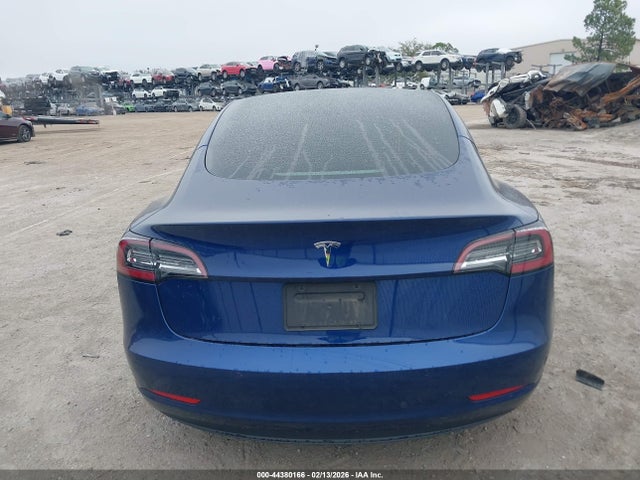 Tesla Model 3 Rear-wheel Drive 2022 5YJ3E1EA8NF166135 Image 15