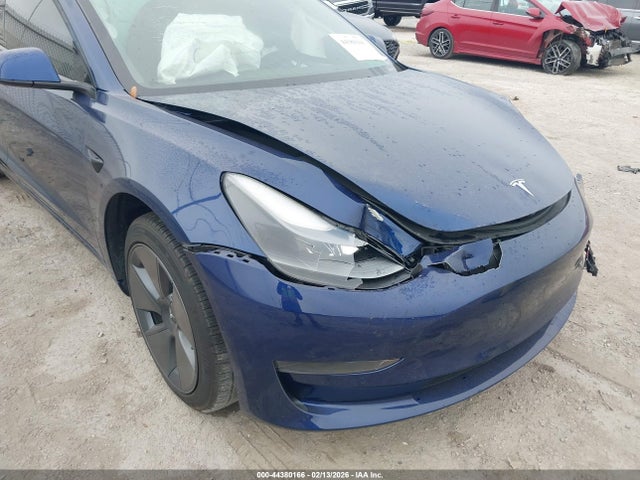 2022 TESLA MODEL 3 5YJ3E1EA8NF166135 Photo 5