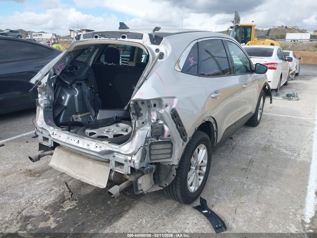 1FMCU0G68LUB49275 Ford ESCAPE SE