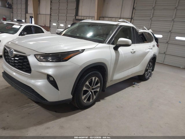5TDKBRCHXPS117083 Toyota Highlander Hybrid Xle