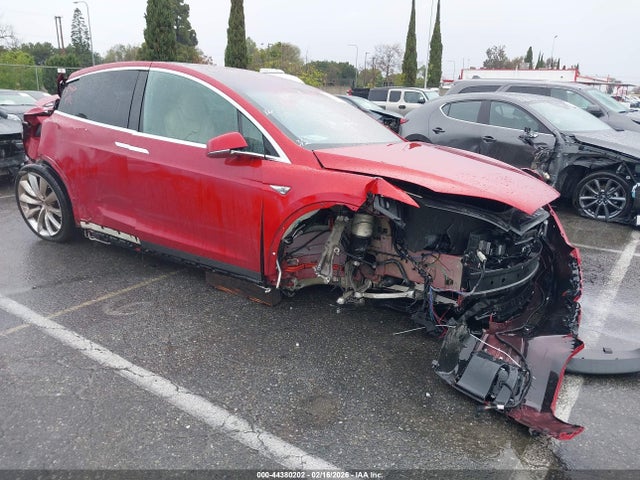 2016 TESLA MODEL X 5YJXCAE23GF001810