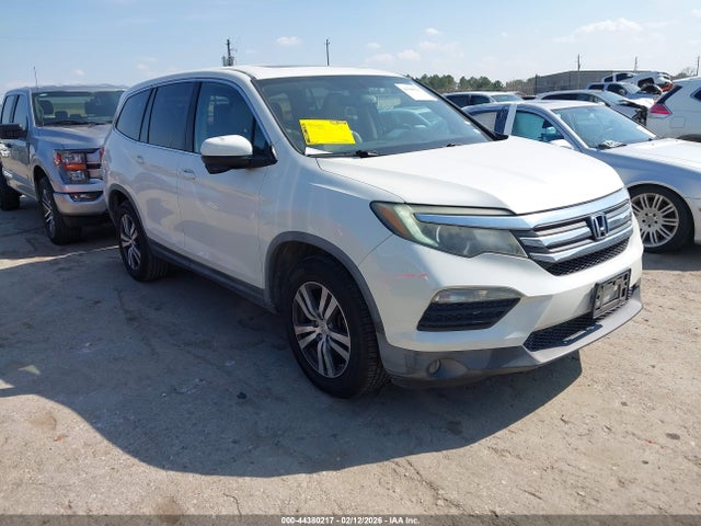 2017 HONDA PILOT 5FNYF5H51HB009625