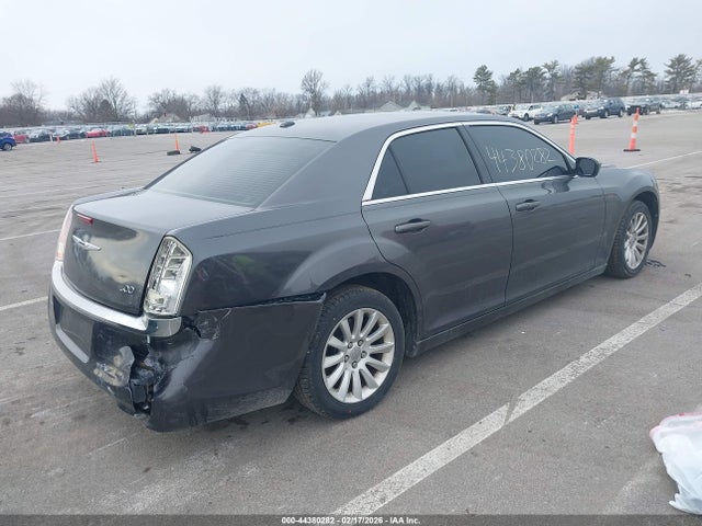 2C3CCAAG5EH100933 Chrysler 300