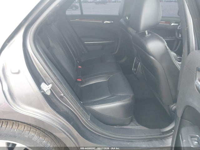 2C3CCAAG5EH100933 Chrysler 300