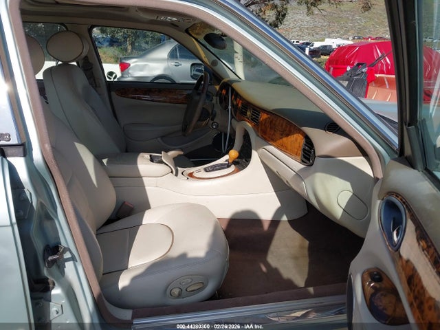 2000 JAGUAR XJ8 SAJDA24C9YLF17343 Photo 4