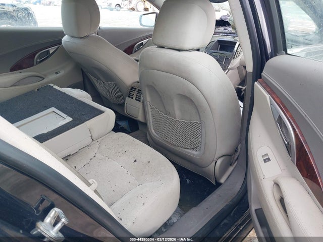 44380304 :رقم المزاد ، 1G4GB5EG5AF132659 vin ، 2010 Buick Lacrosse Cx مزاد بيع