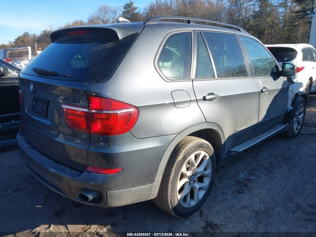 2012 BMW X5 5UXZV4C59CL759061 Photo 3