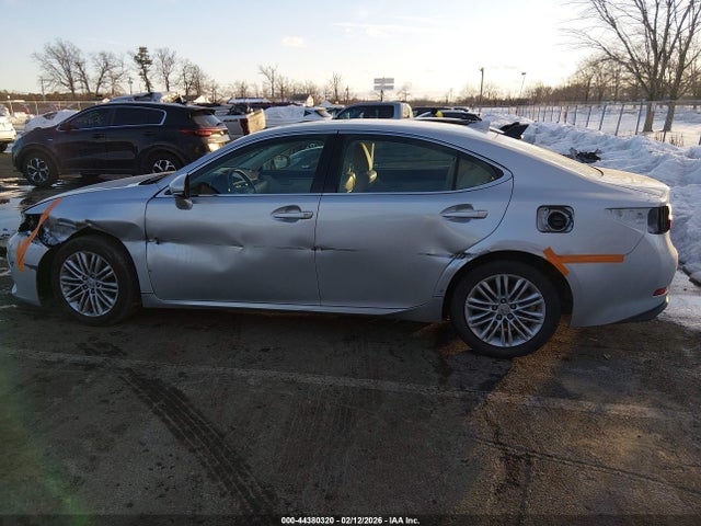 44380320 :رقم المزاد ، 58ABK1GG8GU011038 vin ، 2016 Lexus Es 350 مزاد بيع
