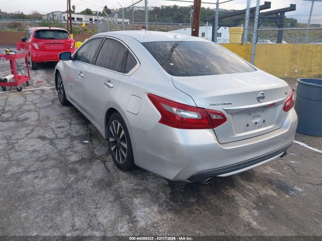 Nissan Altima 2.5 Sl 2018 1N4AL3AP1JC122591 Image 3