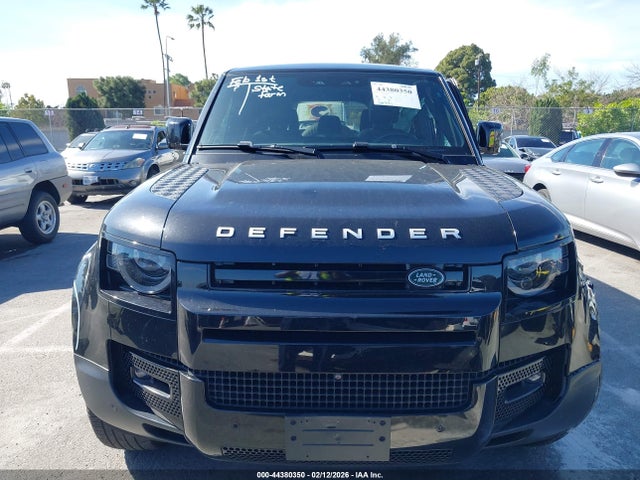 2024 Land Rover Defender 110 P400 S მანქანა იყიდება აუქციონზე, vin: SALEJ7EU2R2279808, აუქციონის ნომერი: 44380350
