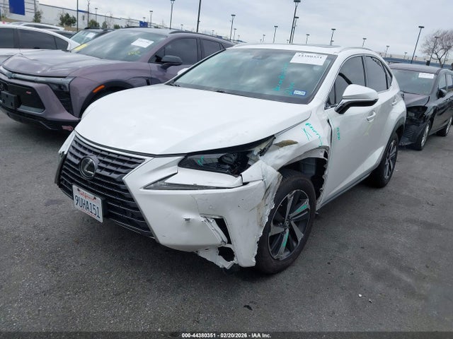 JTJYARBZ7J2101068 Lexus NX 300