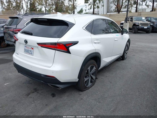 JTJYARBZ7J2101068 Lexus NX 300