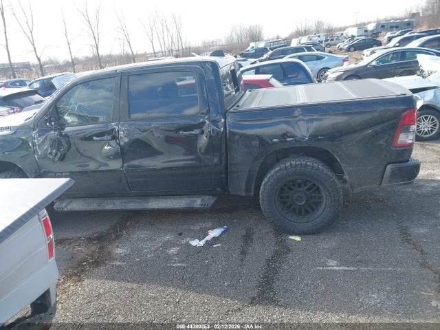Продаж на аукціоні авто 2019 Ram 1500 Big Horn/lone Star  4x4 5'7 Box, vin: 1C6SRFFT6KN615328, номер лоту: 44380353
