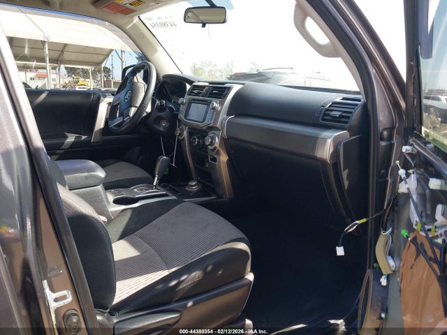 JTEBU5JR5K5654534 Toyota 4RUNNER SR5