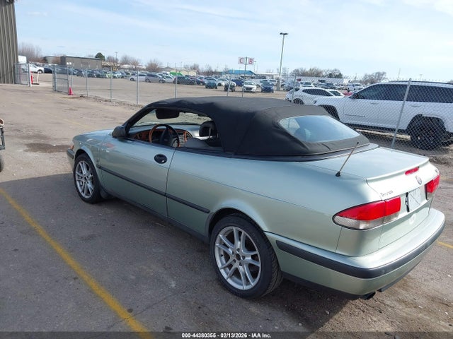 2000 SAAB 9-3 YS3DD78H6Y7001643 Photo 2