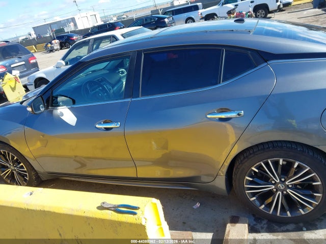 1N4AA6AP2GC423127 Nissan Maxima 3.5 Sl