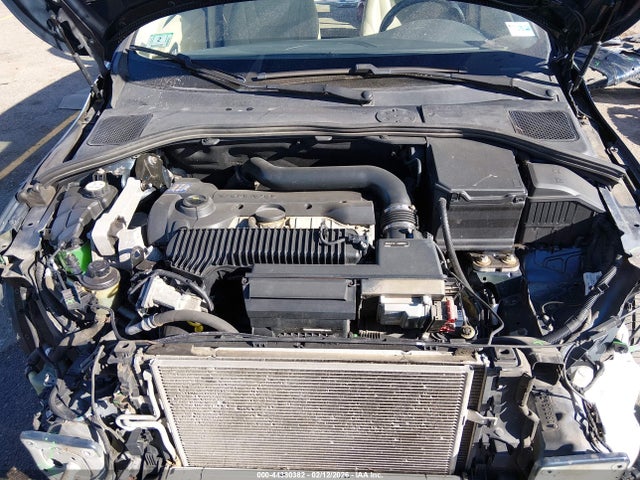 2015 VOLVO V60 YV1612SD7F1191884 Photo 9