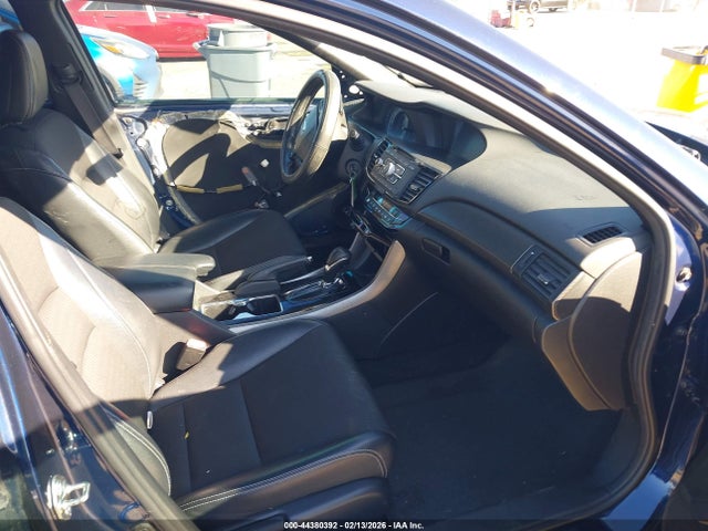 1HGCR2F52HA046759 Honda Accord Sport