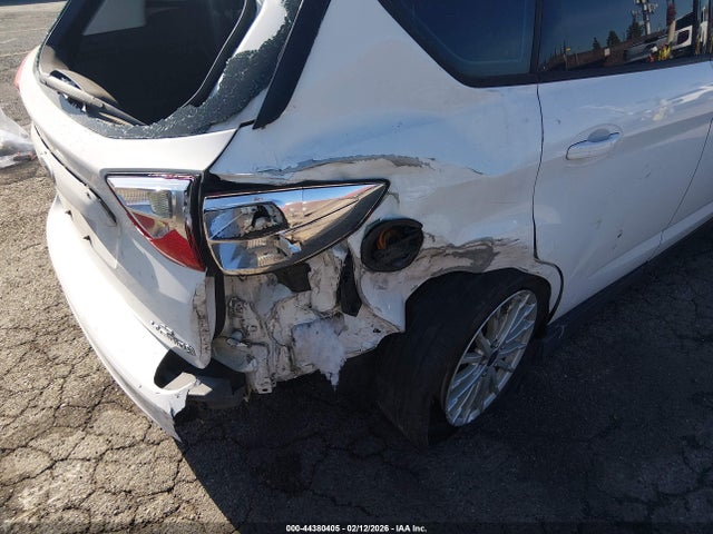 1FADP5AUXEL513540 Ford C-max Hybrid Se
