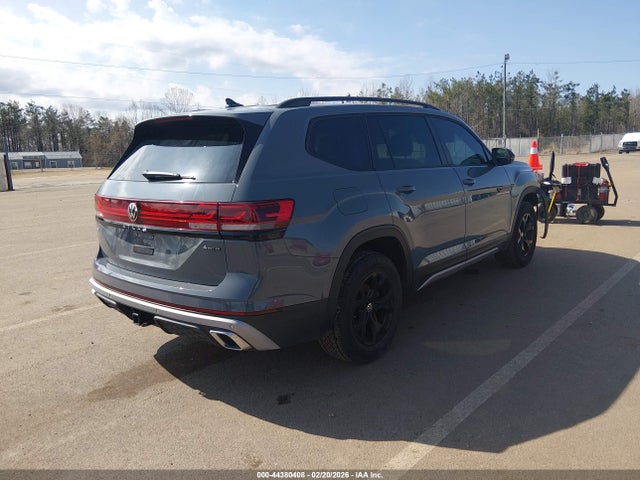 44380408 :رقم المزاد ، 1V2CR2CA5RC542319 vin ، 2024 Volkswagen Atlas 2.0t Peak Edition Se W/technology مزاد بيع