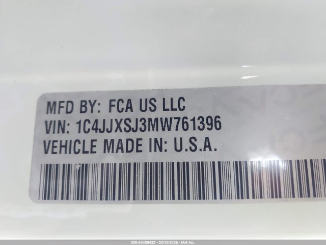1C4JJXSJ3MW761396 Jeep Wrangler Unlimited Rubicon 392 4x4