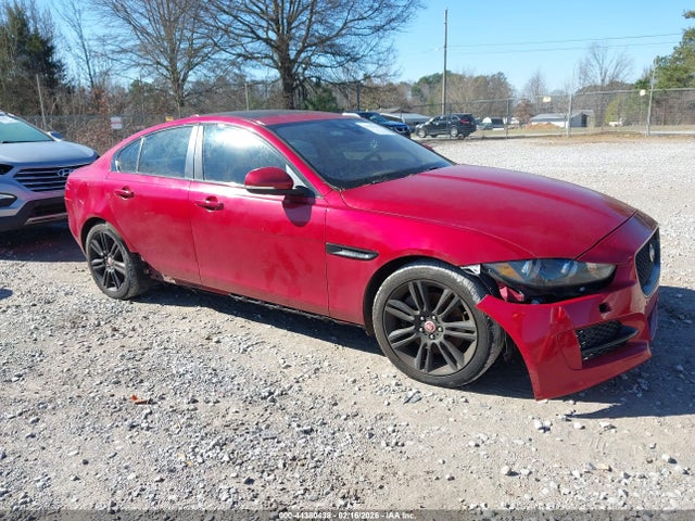 2019 JAGUAR XE SAJAD4FX3KCP49091 Photo 0