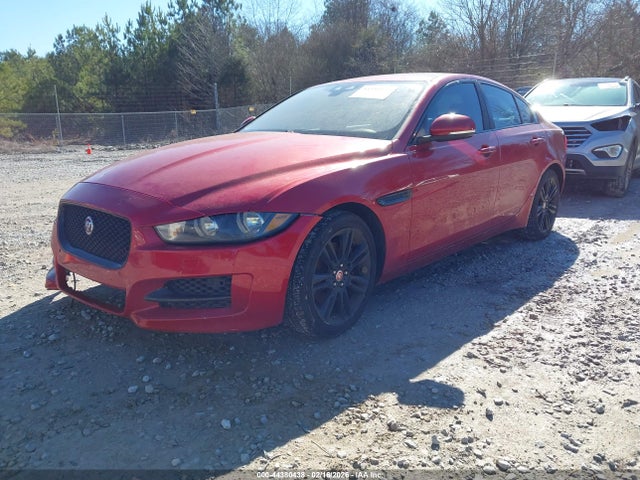 2019 JAGUAR XE SAJAD4FX3KCP49091 Photo 1