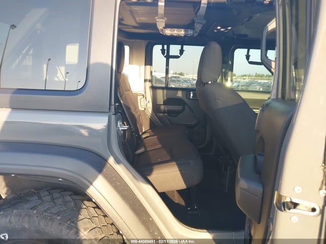 1C4HJXDN6NW240009 Jeep Wrangler Unlimited Willys 4x4